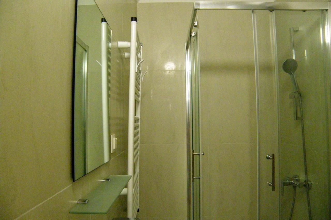 Lada Apartmani Novalja Ngoại thất bức ảnh