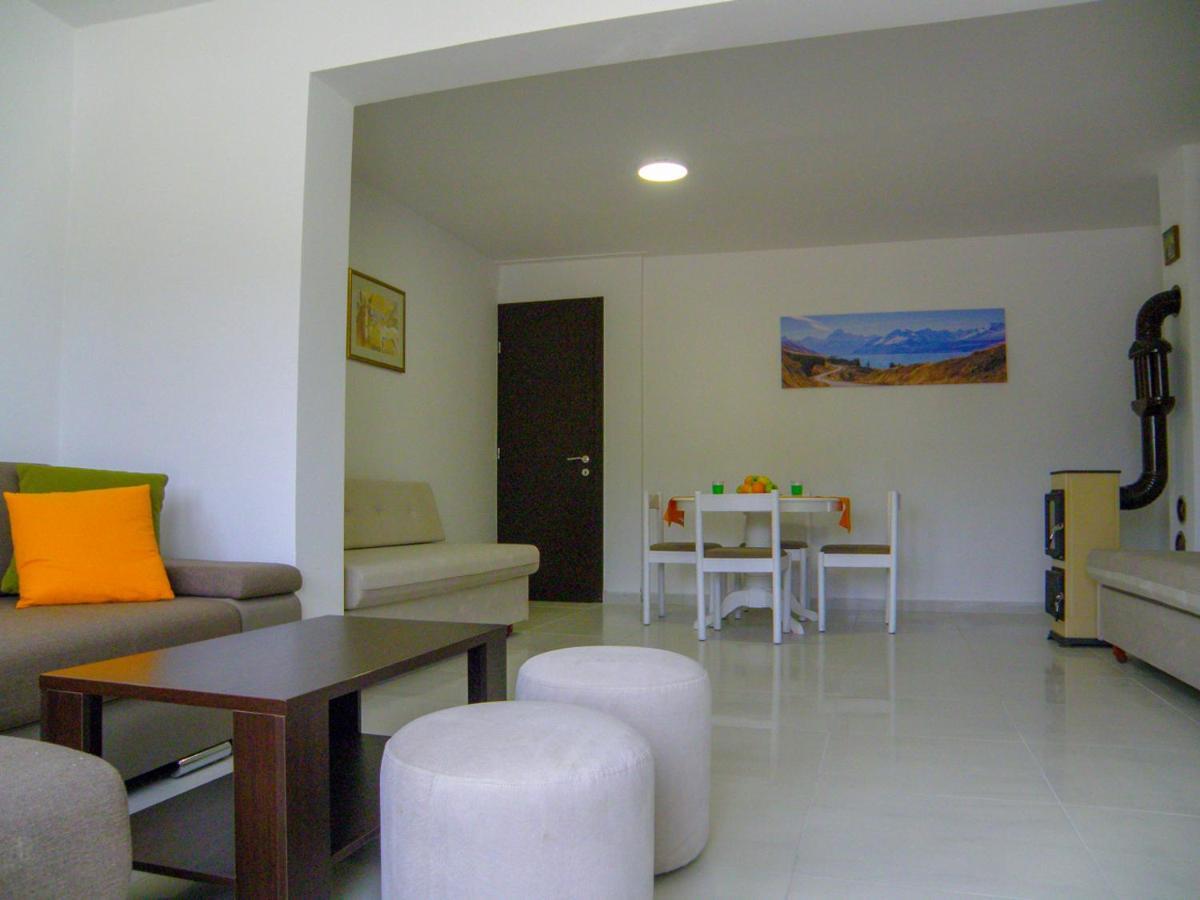 Lada Apartmani Novalja Ngoại thất bức ảnh