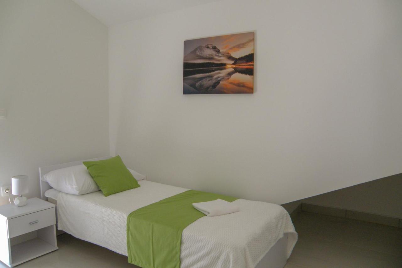 Lada Apartmani Novalja Ngoại thất bức ảnh