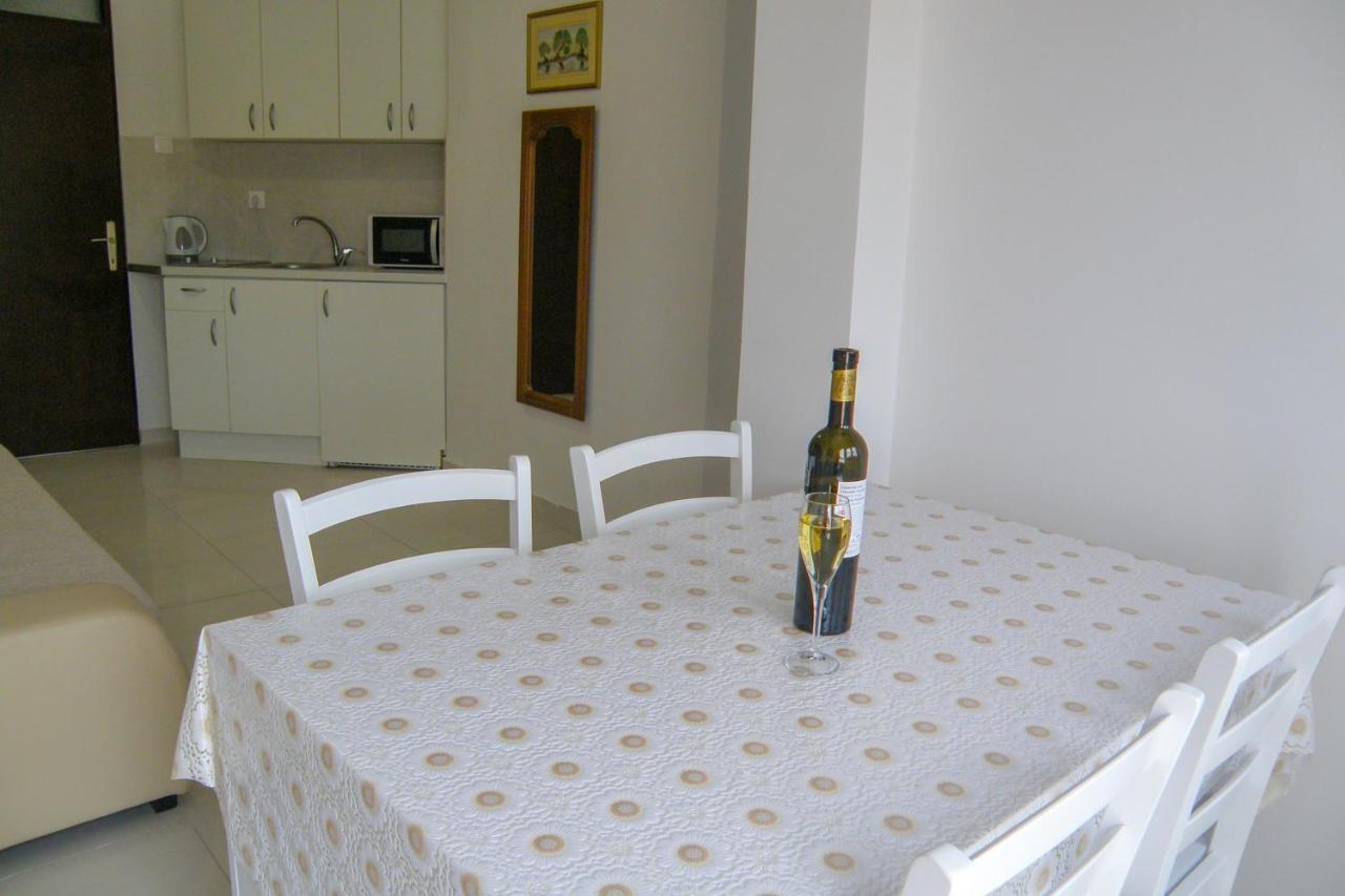 Lada Apartmani Novalja Ngoại thất bức ảnh