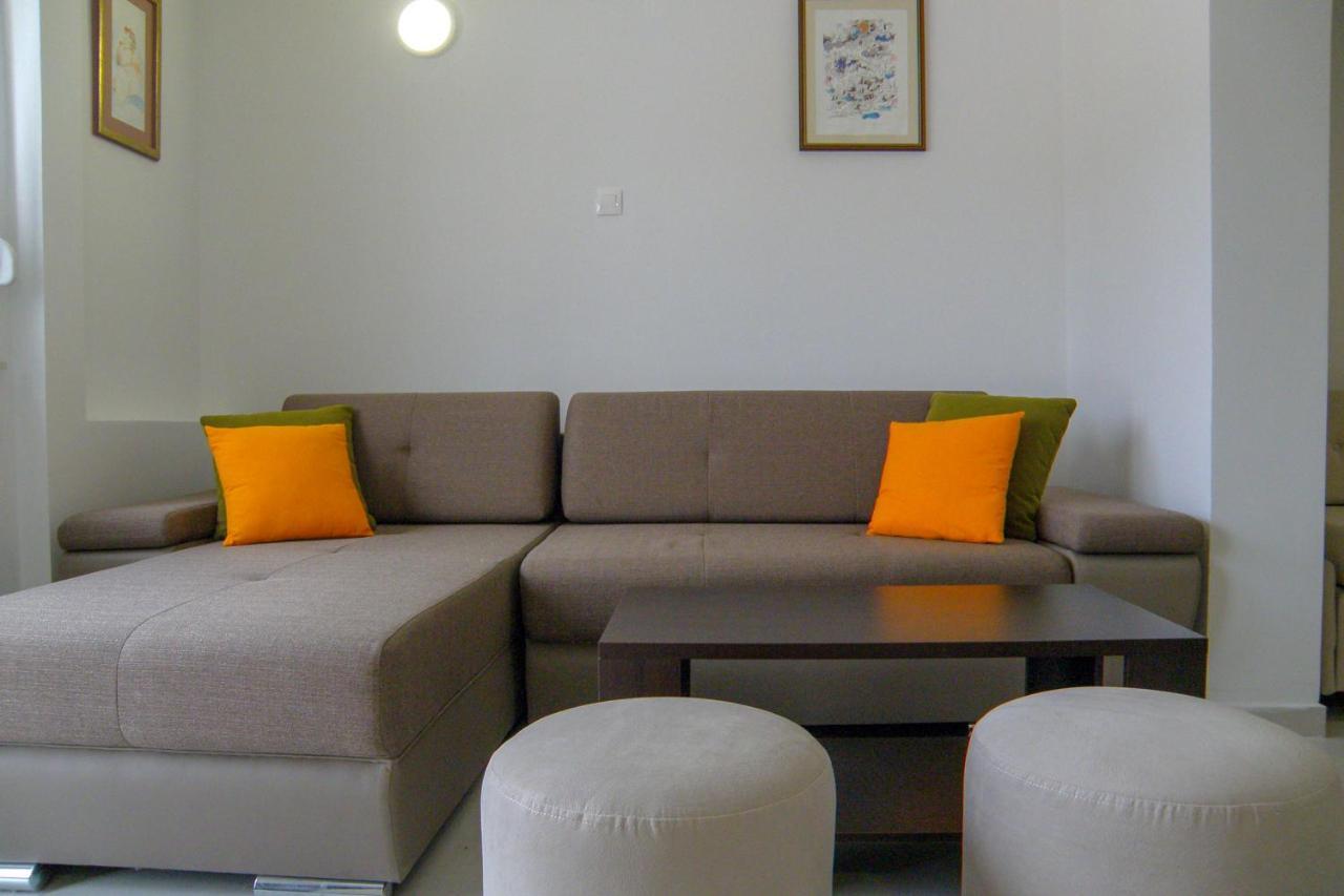 Lada Apartmani Novalja Ngoại thất bức ảnh